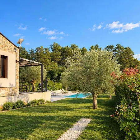 Casa Vesta Villa *